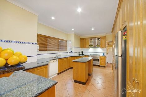 Property photo of 3 Shaw Close Bell Post Hill VIC 3215