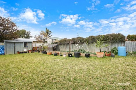Property photo of 72 James Cook Avenue Howlong NSW 2643
