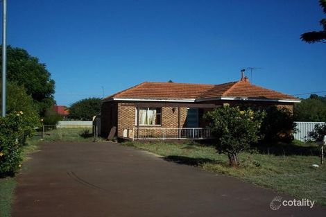 2 Lowe St, Carey Park, WA 6230