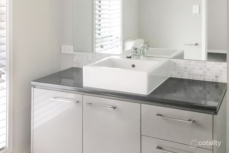Property photo of 42 Calm Crescent Springfield Lakes QLD 4300