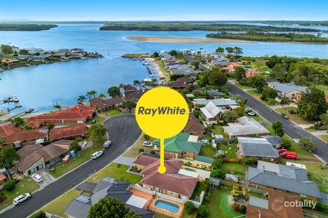 Property photo of 4 The Anchorage Yamba NSW 2464