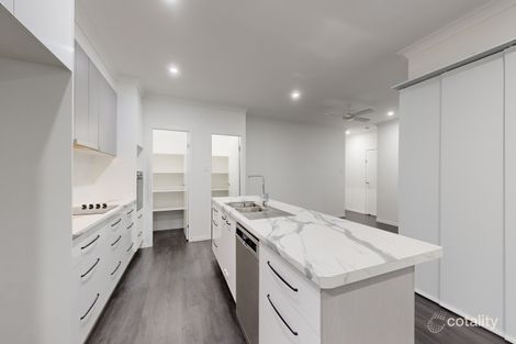 Property photo of 30 Dune Parade Bushland Beach QLD 4818