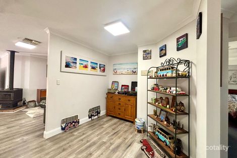 Property photo of 28 King Street Waroona WA 6215