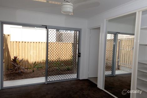 Property photo of 18/10-12 Flinders Street West Gladstone QLD 4680