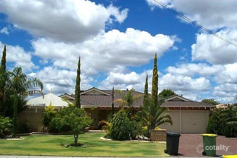 24 Carcoo Ct, Beckenham, WA 6107