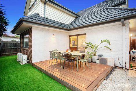 Property photo of 2/335 Blackshaws Road Altona North VIC 3025