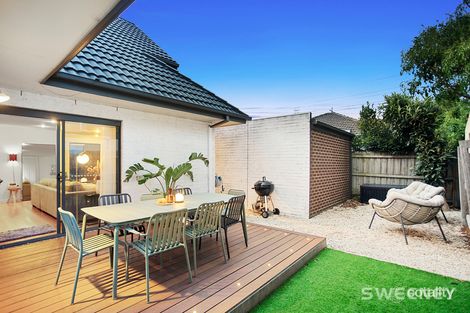 Property photo of 2/335 Blackshaws Road Altona North VIC 3025