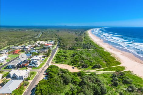 Property photo of 4 Pine Lane Evans Head NSW 2473