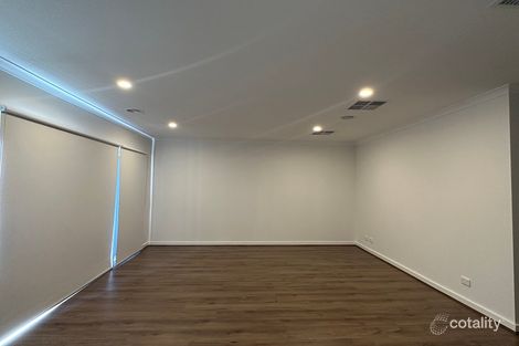 Property photo of 4 Redding Street Cranbourne East VIC 3977