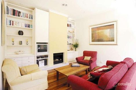 Property photo of 25 Washington Avenue Malvern East VIC 3145