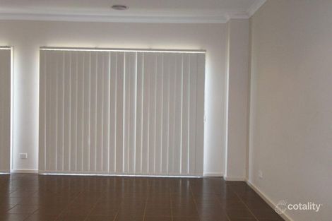 Property photo of 8/179 Rosebank Drive Cranbourne North VIC 3977