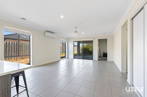 Property photo of 24 Clarice Crescent Brookfield VIC 3338