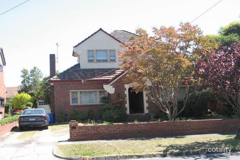 25 Bennett Pde, Kew East, VIC 3102