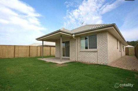 Property photo of 27 Oakvale Avenue Holmview QLD 4207