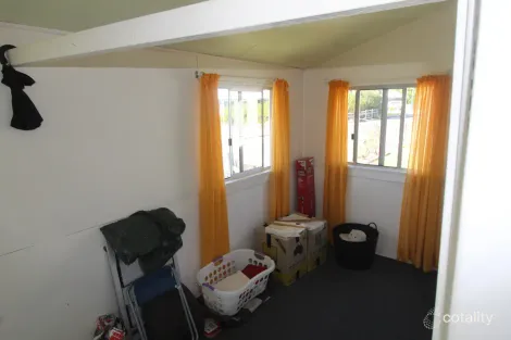 Property photo of 37 Stewart Avenue Warwick QLD 4370