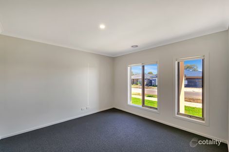 Property photo of 58 Arnold Circuit Charlemont VIC 3217