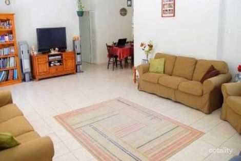 Property photo of 8 Cooleroo Crescent Southport QLD 4215