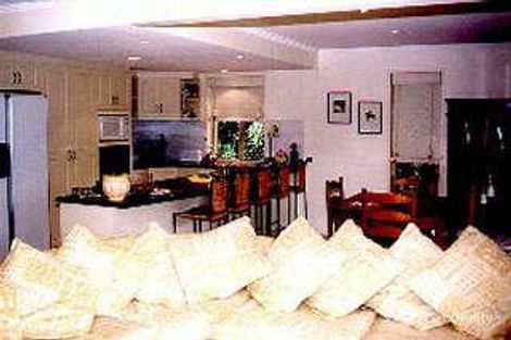 Property photo of 8 Carnoustie Place Carindale QLD 4152