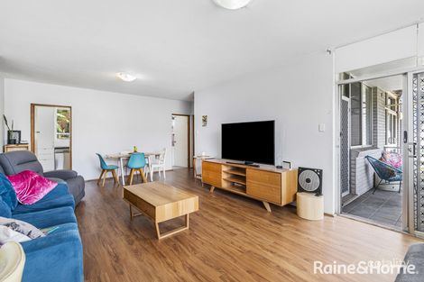 Property photo of 2/39 Masons Parade Point Frederick NSW 2250