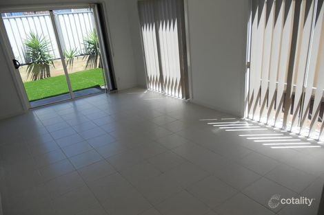 Property photo of 28/40 McCubbin Way Caroline Springs VIC 3023