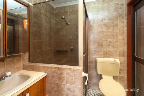 Property photo of 35 Seaspray Street Paradise Point QLD 4216