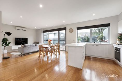 Property photo of 1/27B Eulinga Road Clarinda VIC 3169