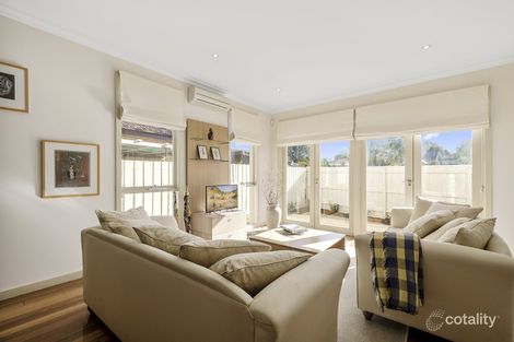 Property photo of 2A Swan Court Newport VIC 3015