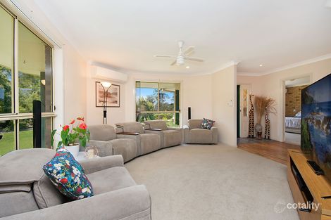 Property photo of 4 Quarrion Place Gulmarrad NSW 2463