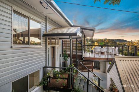 Property photo of 14 Belsize Street Kenmore QLD 4069