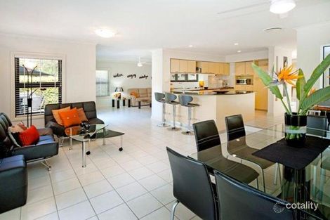 Property photo of 8887 Magnolia Drive East Hope Island QLD 4212