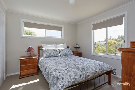 Property photo of 33 Towers Street Flora Hill VIC 3550