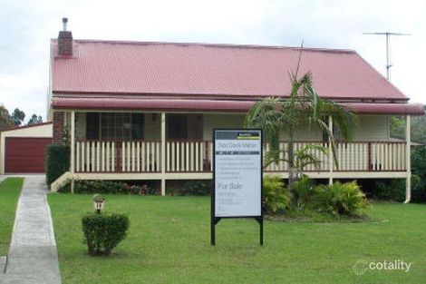 Property photo of 18 Carr Parade Unanderra NSW 2526