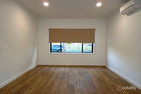 Property photo of 23 Campbell Parade Cranbourne VIC 3977