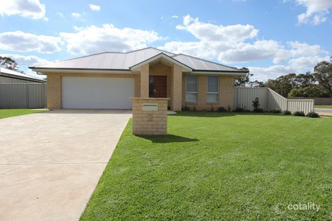 2 Rockliff Ct, Lockhart, NSW 2656