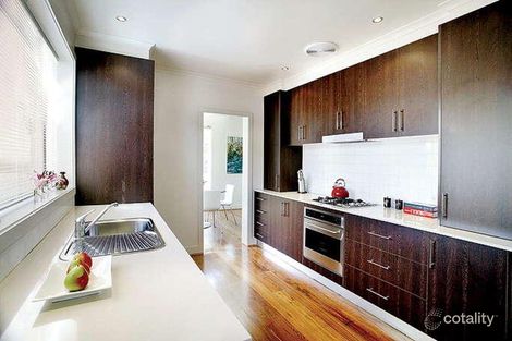 Property photo of 1/1 Woolcock Avenue Kew East VIC 3102