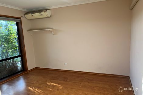 Property photo of 5 Swan Court Narre Warren South VIC 3805