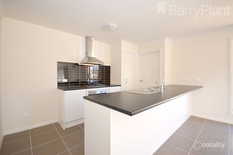 Property photo of 21 Whidburn Place Sebastopol VIC 3356
