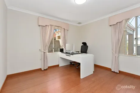 Property photo of 131 Telford Crescent Stirling WA 6021