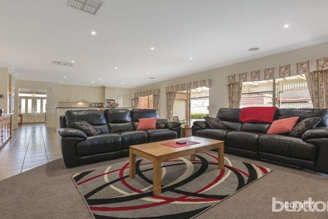Property photo of 20 Boulevarde Drive Alfredton VIC 3350
