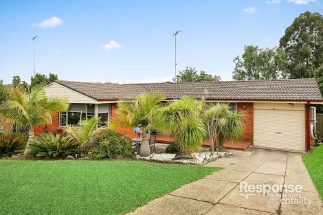 33 Tarana Cres, Baulkham Hills, NSW 2153