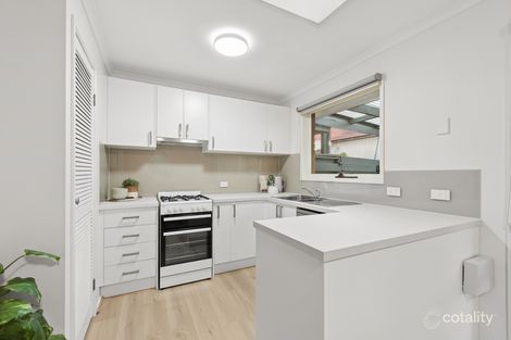 Property photo of 34 Callistemon Avenue Keysborough VIC 3173
