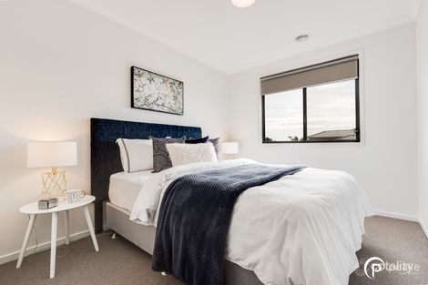 Property photo of 20 Grisham Drive Officer VIC 3809