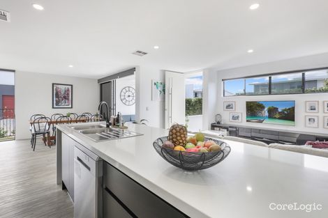 Property photo of 27 Fraser Avenue Maroochydore QLD 4558