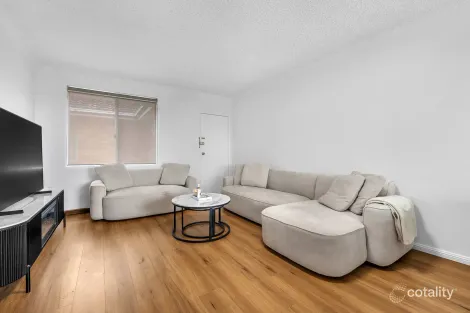 Property photo of 8/25-27 Phillip Street Roselands NSW 2196