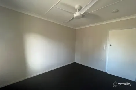 Property photo of 61 Grenadier Circle Ebbw Vale QLD 4304