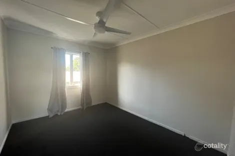 Property photo of 61 Grenadier Circle Ebbw Vale QLD 4304