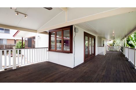 Property photo of 35 Rodney Street Wynnum West QLD 4178