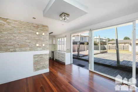 Property photo of 37 Corrigan Avenue Brooklyn VIC 3012