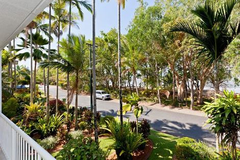 Property photo of 15/69-73 Arlington Esplanade Clifton Beach QLD 4879