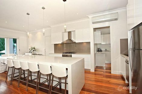 8 Sixth St, Parkdale, VIC 3195